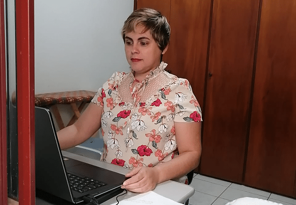 Passados 9 anos Desempregada Mãe aprender Profissão Home Office e Recebe R$143/DIA em Casa Trabalhando pro Google! 1 Profissão Home Office Funciona, Dona de Casa Andreza