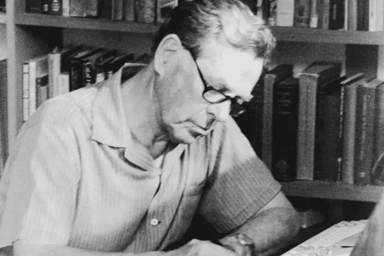 12 Desafios de HERCULES! Jornada do Herói: Como Storytelling de Joseph Campbell cria Histórias Milionárias de Sucesso! 1 Joseph Campbel, Criador da Jornada do Herói, Monomito